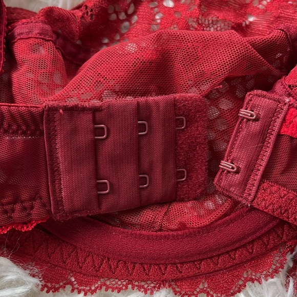 Adore Me Red Lace Lingerie Set with Bows - Picture 5 of 5